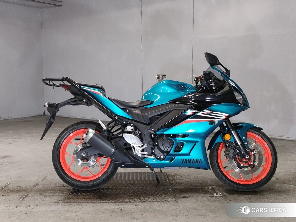 Проданный Yamaha YZF-R3 2021 из Японии