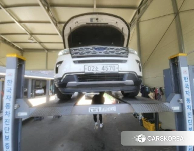 Ford Explorer 2018 Белый из Кореи