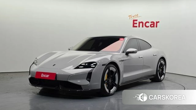 Porsche Taycan 2024 Серебристо-серый из Кореи