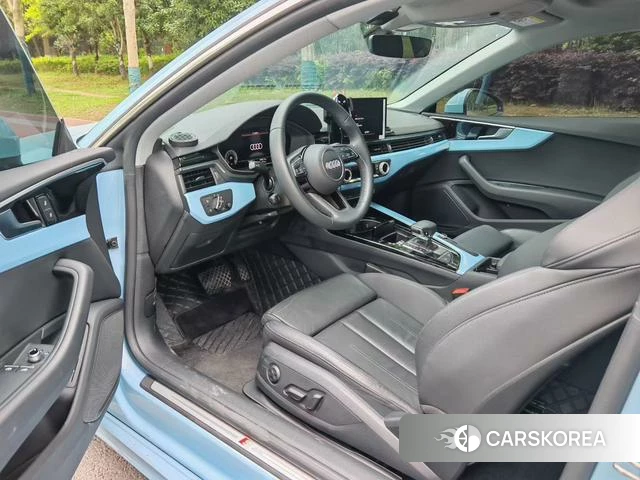 Audi A5 2023 Синий из Китая