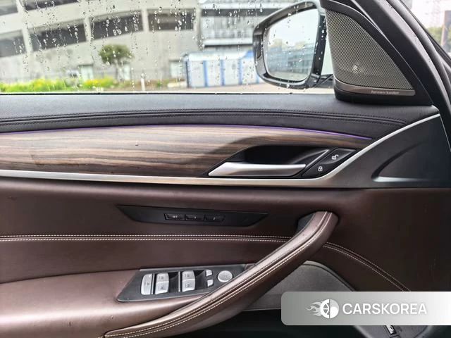 BMW 5 series id 4209947 из Китая