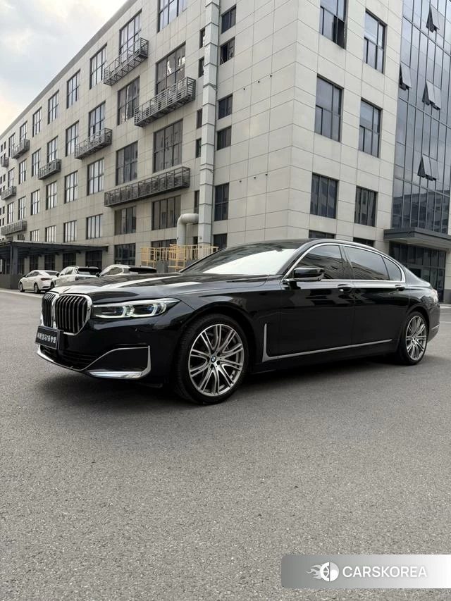 BMW 7 series 2022 Черный из Китая