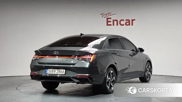 Hyundai Avante (CN7) 2021 Серый из Кореи