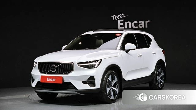 Volvo XC40 2025 Белый из Кореи
