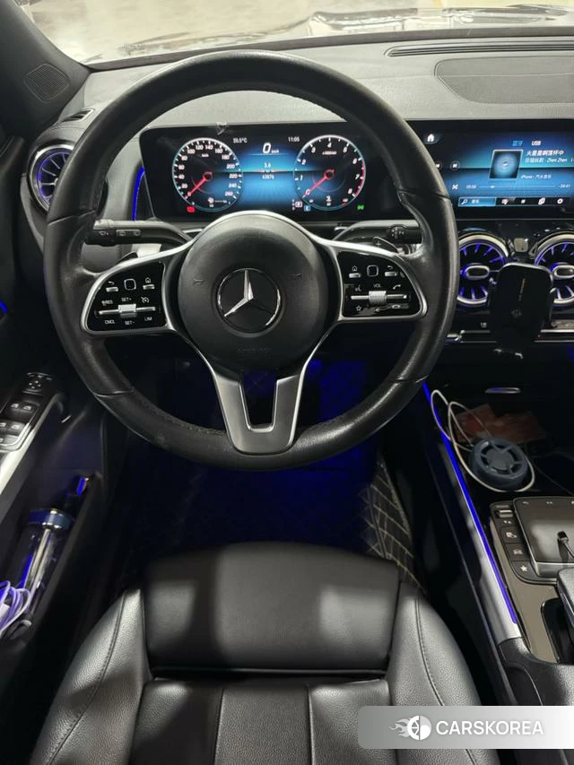 Mercedes-Benz GLB 2021 Темно-серый из Китая