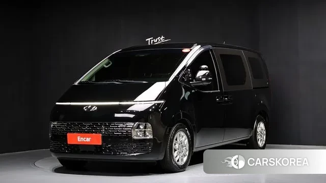 Hyundai Staria 2023 Черный из Кореи