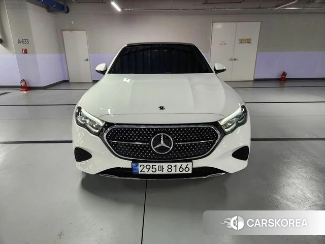 Mercedes-Benz E-Class W214 2025 Белый из Кореи