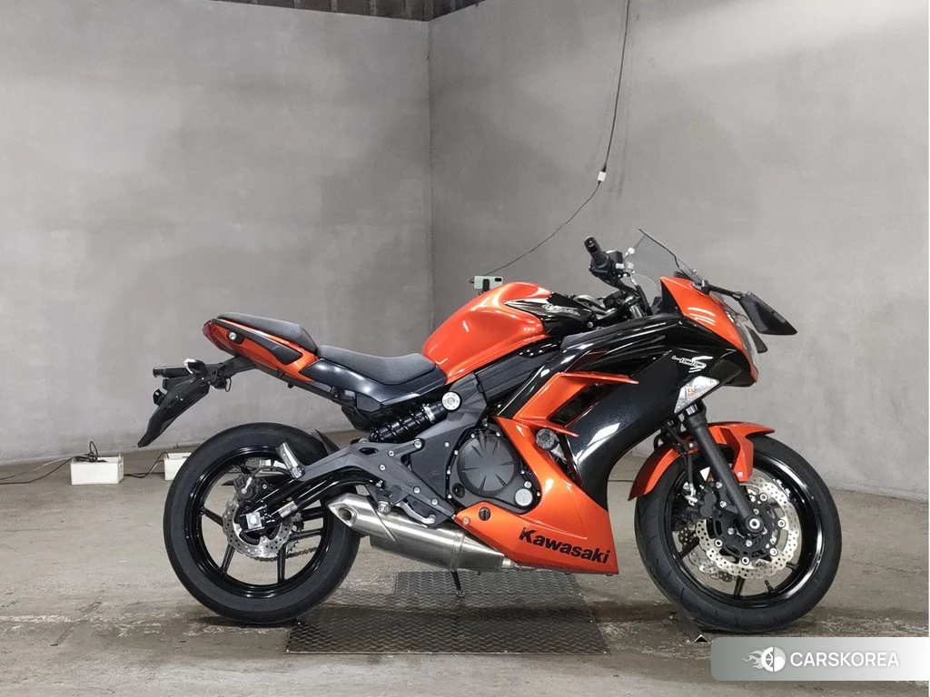 Проданный Kawasaki NINJA 400 2017 из Японии