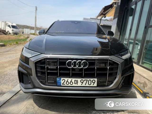 Audi Q8 (4M) 2021 Черный из Кореи