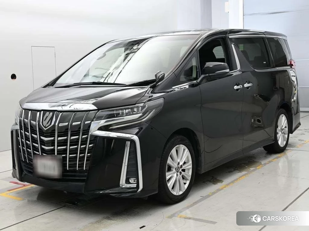 Toyota Alphard 2018 из Японии