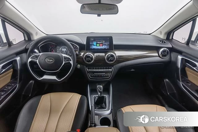 Beiqi Changhe A6 2020 Белый из Китая