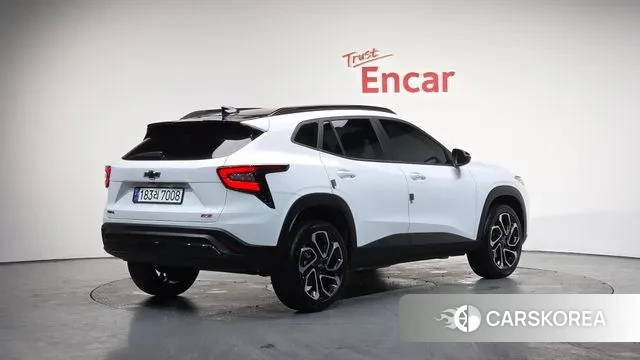 Chevrolet (GM Daewoo) Trax Crossover 2023 Белый из Кореи