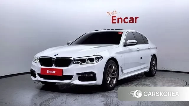 BMW 5 Series (G30) 2018 Белый из Кореи