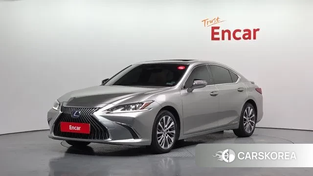 Lexus ES300h 7th generation 2020 Песочный из Кореи