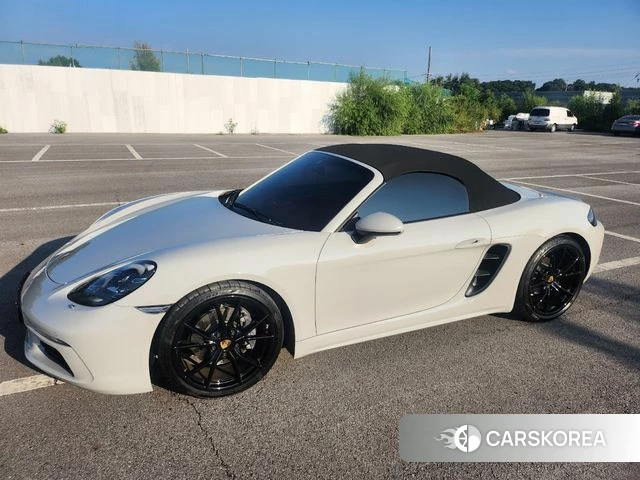 Porsche 718 Boxster 2020 Цвет галактики из Кореи
