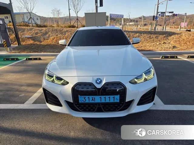 BMW i4 2022 Белый из Кореи