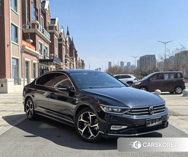 Volkswagen Magotan 2023 Черный из Китая