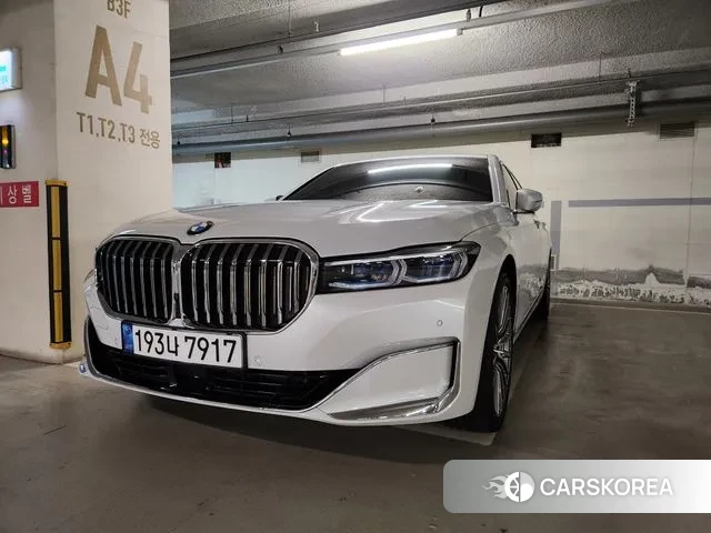 BMW 7 Series (G11) 2020 Белый из Кореи