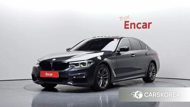 BMW 5 Series (G30) 2018 Серый из Кореи