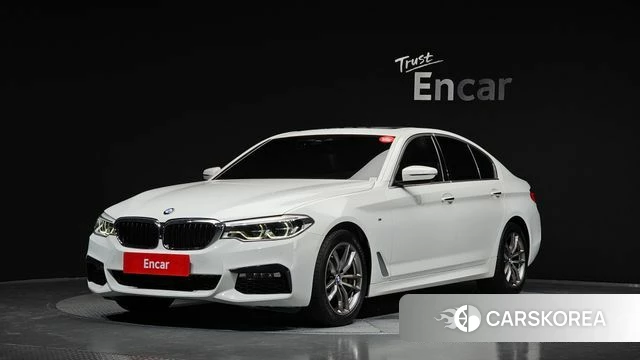 BMW 5 Series (G30) 2018 Белый из Кореи