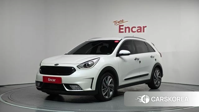 Kia Niro 2018 Белый из Кореи
