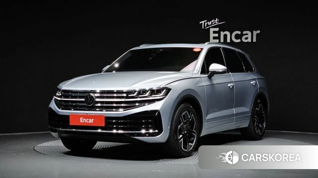 Volkswagen Touareg 3rd generation 2026 Серебряный из Кореи