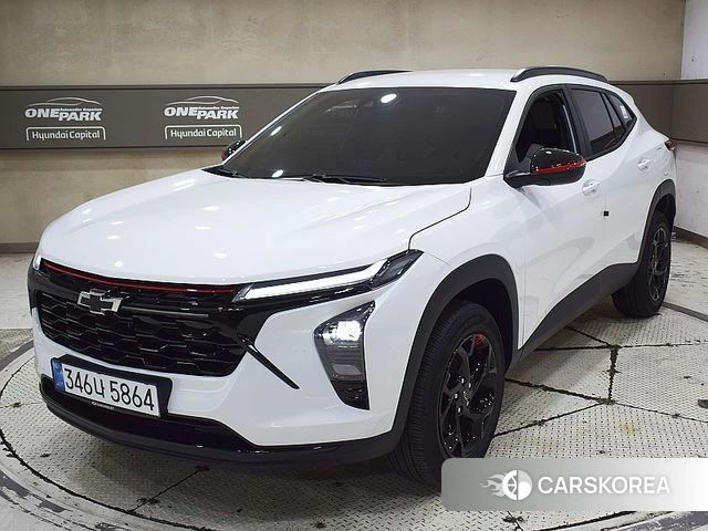 Chevrolet (GM Daewoo) Trax Crossover 2025 Белый из Кореи