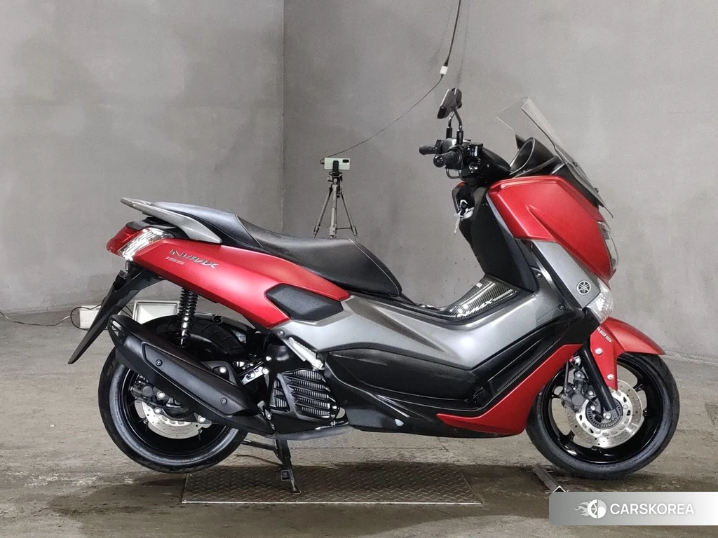 Проданный Yamaha N-MAX 155 2017 из Японии