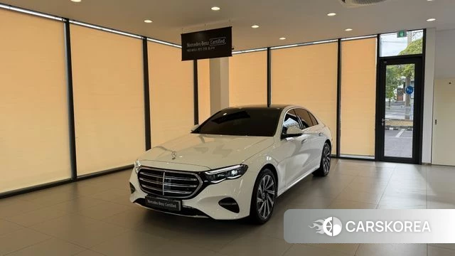 Mercedes-Benz E-Class W214 2025 Белый из Кореи