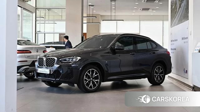 BMW X4 (G02) 2022 Серый из Кореи