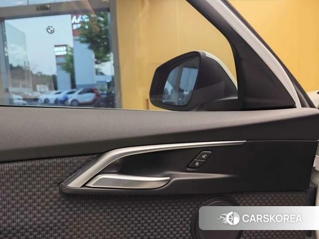 BMW 1 series 2018 Белый из Китая