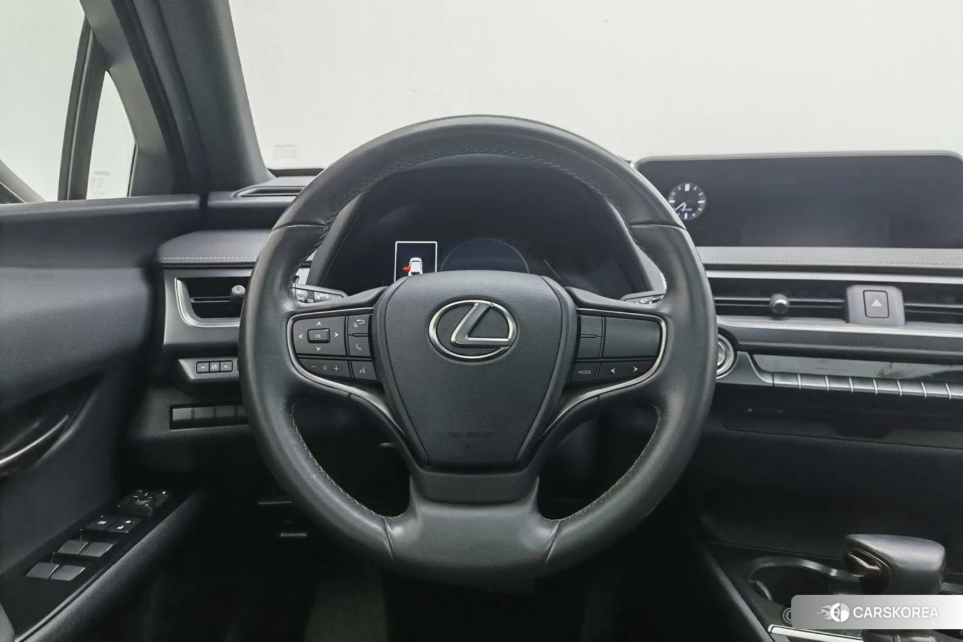 Lexus UX 2020 Белый из Китая