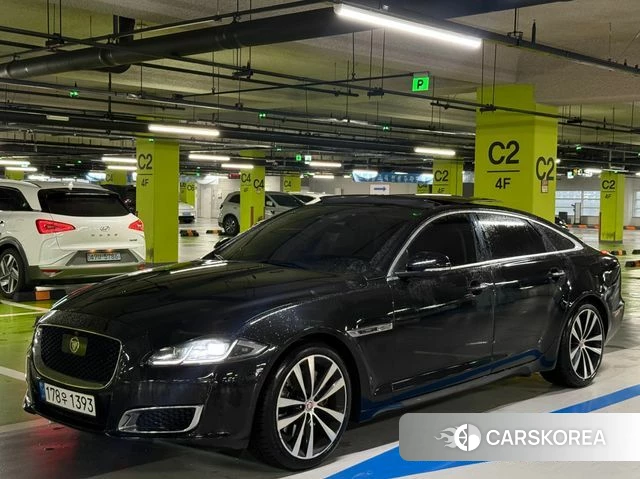 Jaguar All New XJ 2019 Черный из Кореи