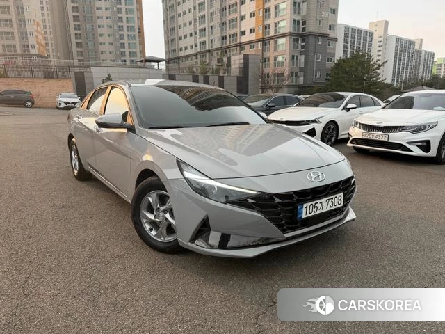 Hyundai Avante (CN7) 2021 Серебристо-серый из Кореи