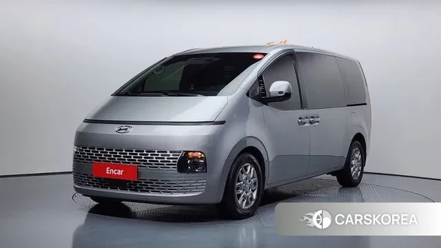 Hyundai Staria 2021 Серебристо-серый из Кореи