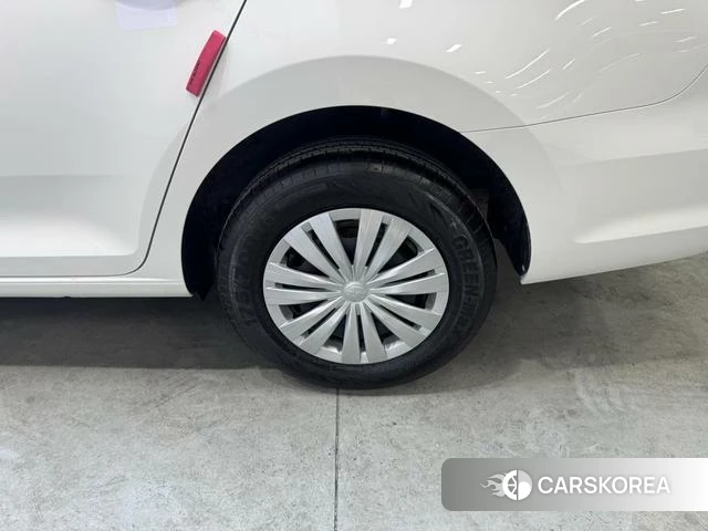 Volkswagen Santana 2023 Белый из Китая