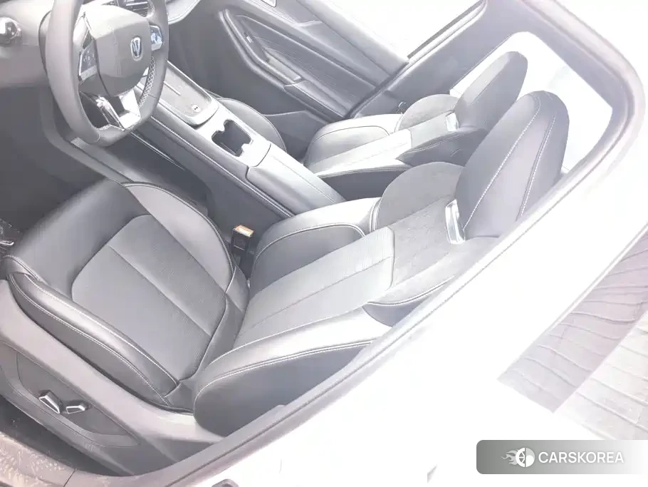 Chang'an CS55PLUS PHEV 2026 Белый из Китая
