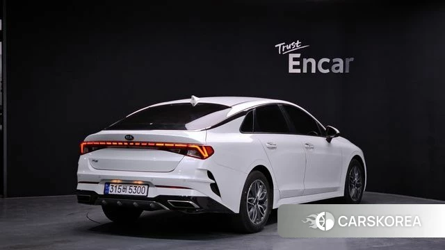 Kia K5 Hybrid 3rd Generation 2021 Белый из Кореи