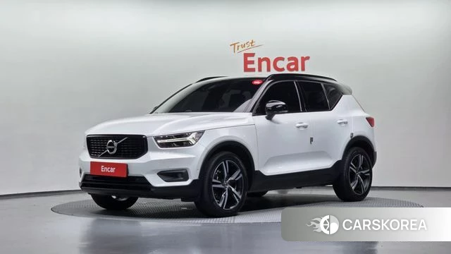 Volvo XC40 2019 Белый из Кореи