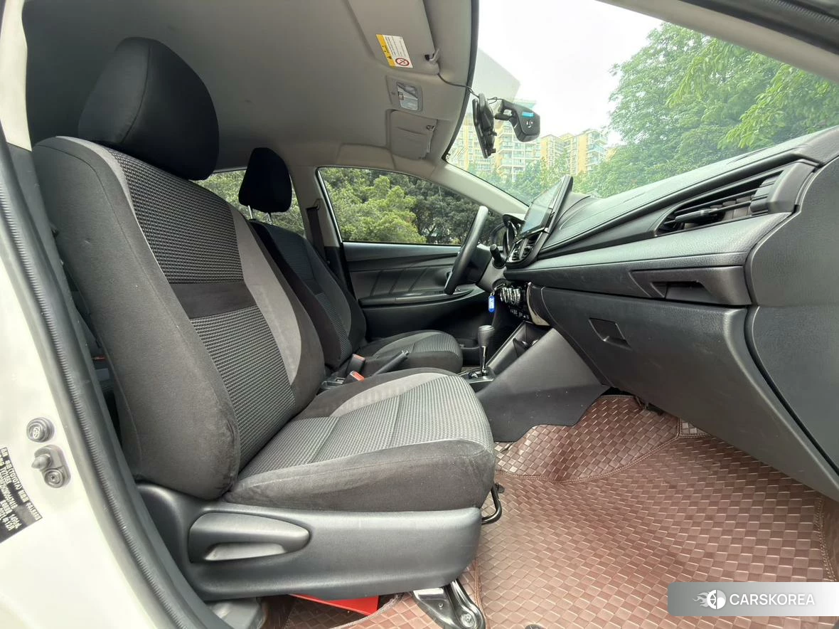 Toyota Vios FS 2020 Белый из Китая