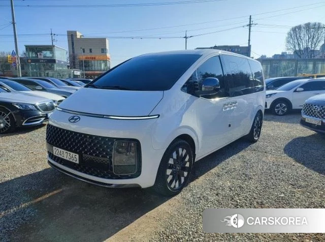 Hyundai Staria 2021 Белый из Кореи