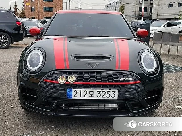 Mini Cooper S Clubman 2023 Темно-зеленый из Кореи