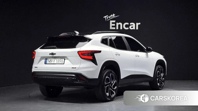 Chevrolet (GM Daewoo) Trax Crossover 2024 Белый из Кореи
