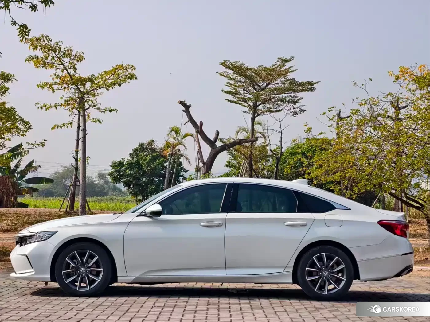 Honda Inspire 2022 Белый из Китая