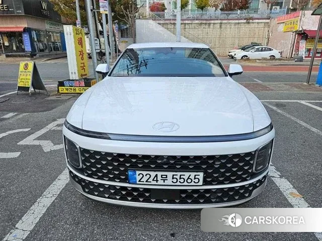 Hyundai Grandeur (GN7) 2025 Белый из Кореи