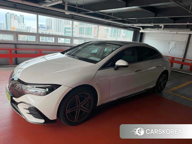 Mercedes-Benz EQE V295 2024 Белый из Кореи