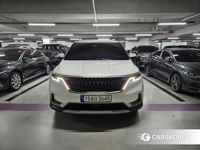 Kia Carnival 4th generation 2023 Белый из Кореи