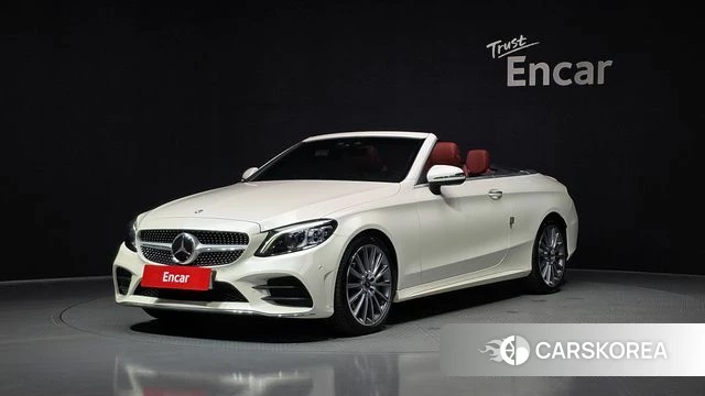 Mercedes-Benz C-Class W205 2023 Белый из Кореи