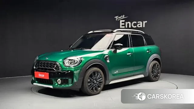 Mini Cooper SD Countryman 2019 Темно-зеленый из Кореи