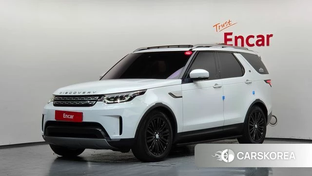 Land Rover Discovery 5 2020 Белый из Кореи